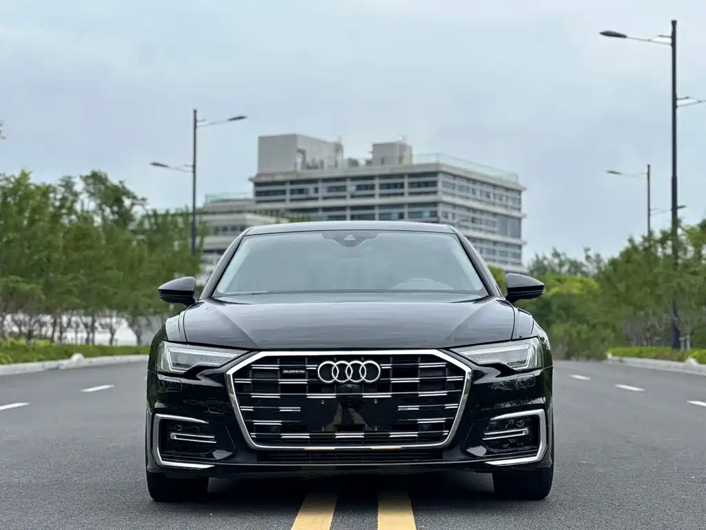 Audi A6L 2020