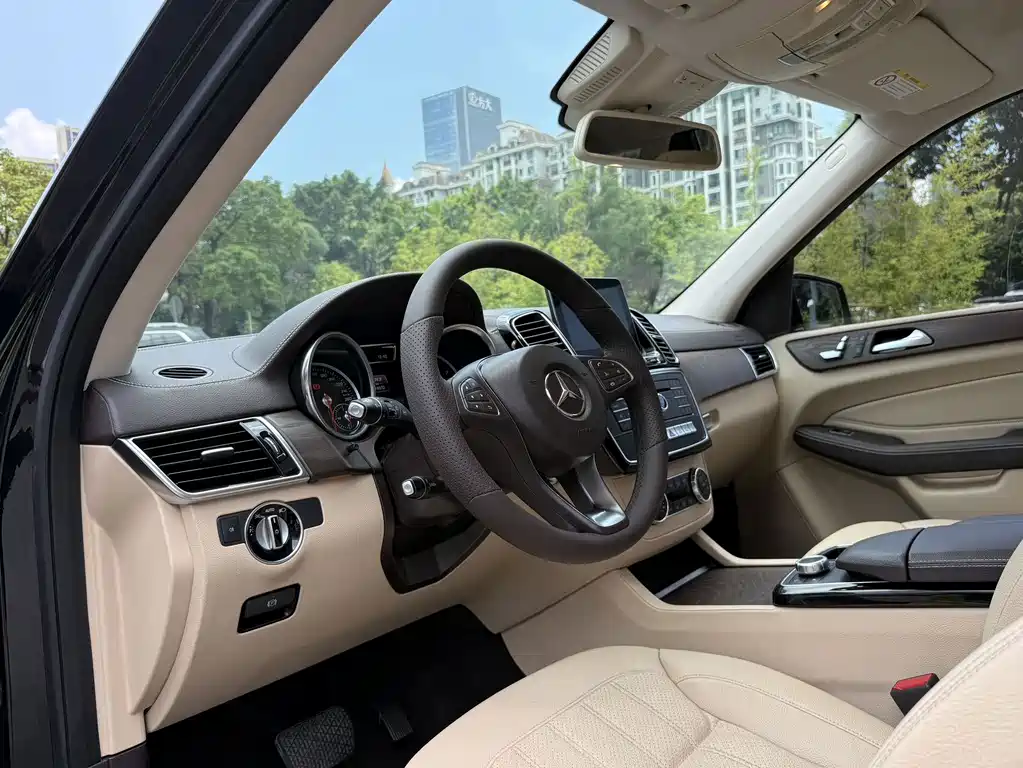 Mercedes-Benz GLE 2017
