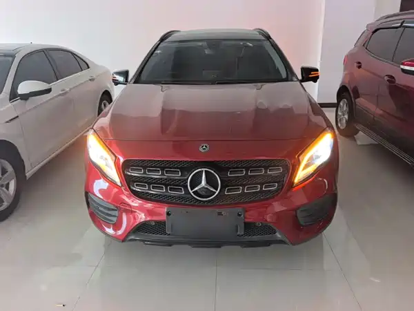 Mercedes-Benz GLA 2019