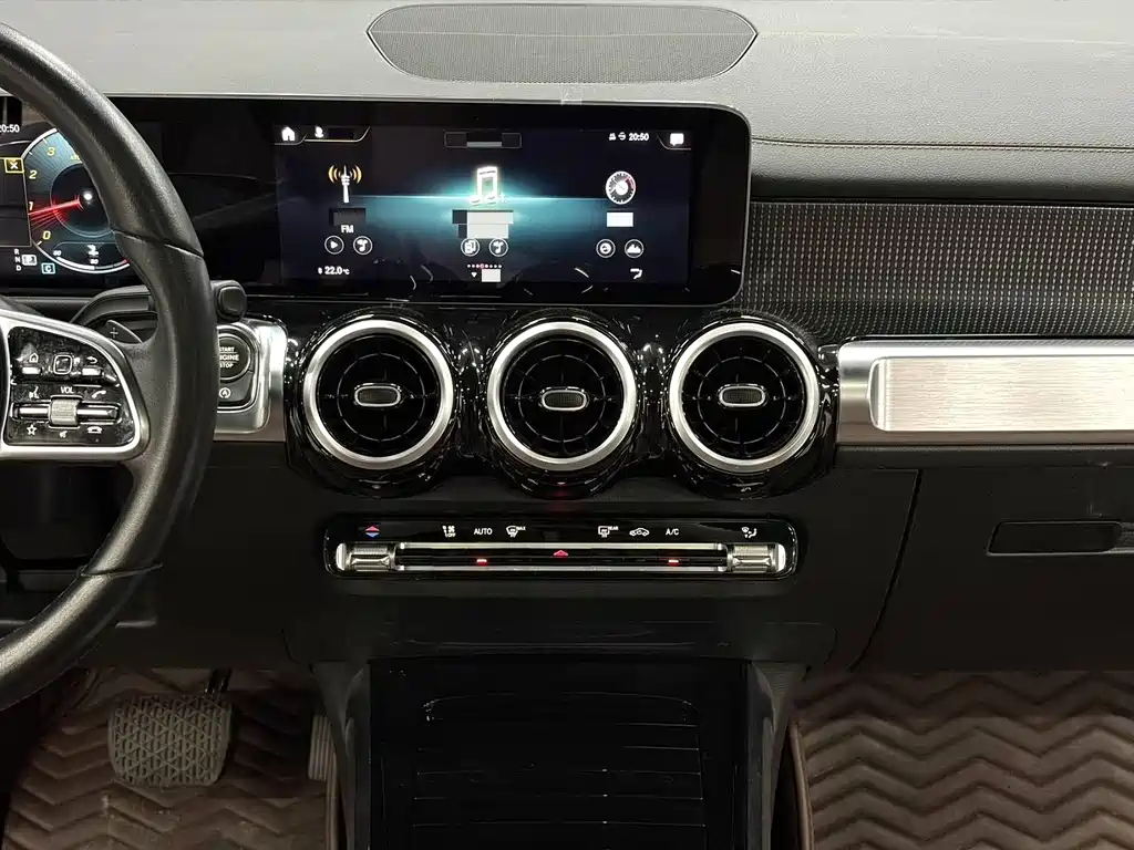 Mercedes-Benz GLB 2020 — фото 3