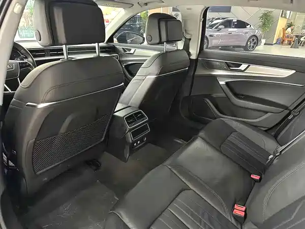 Audi A6L 2020