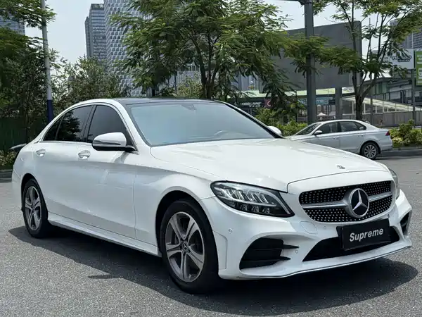 Mercedes-Benz C-Class 2021