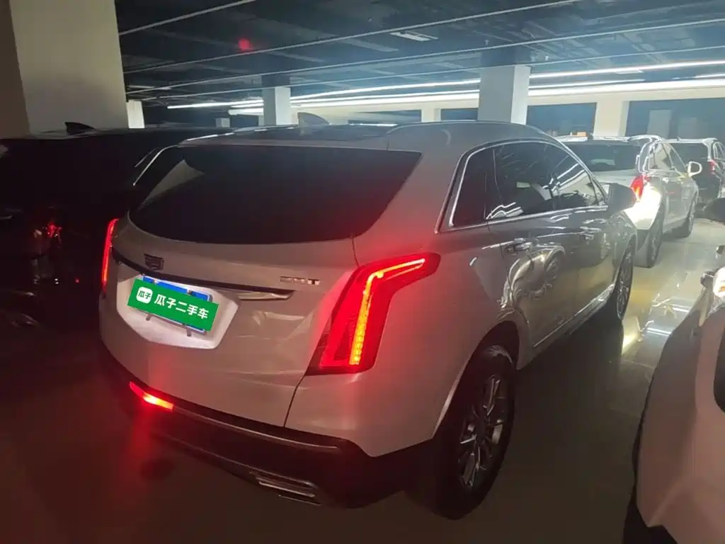 Cadillac XT5 2021 — фото 7