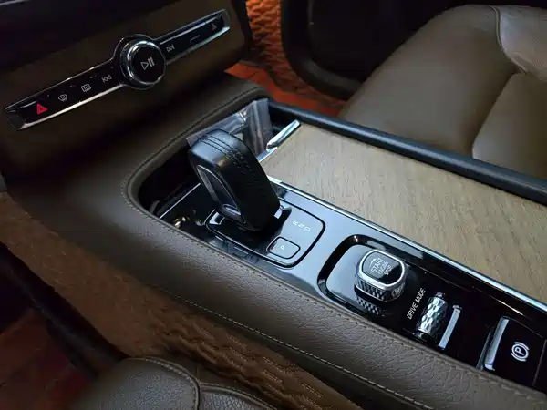 Volvo XC90 2021