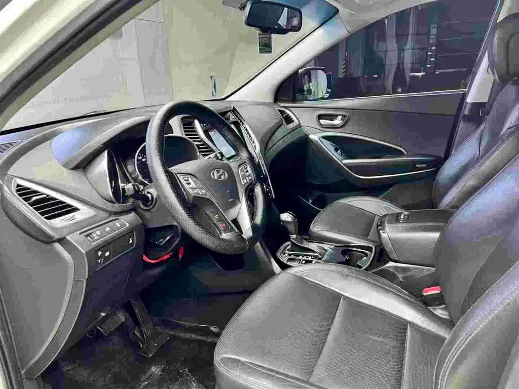 Hyundai Santa Fe 2016 — фото 4