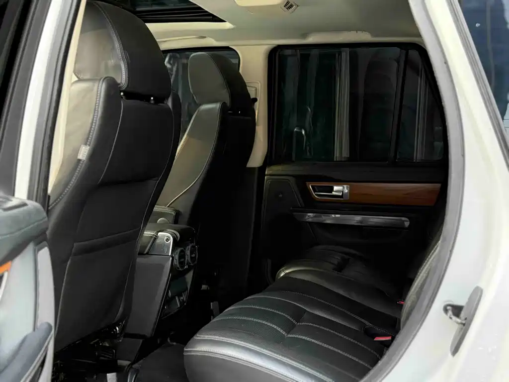 Land Rover Sport 2013 — фото 15