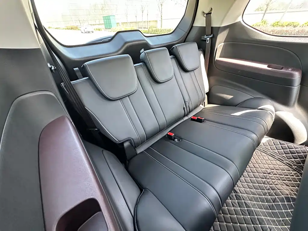 GAC Motor Trumpchi M6 2022 — фото 29