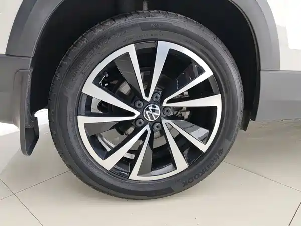 Volkswagen Tharu 2022
