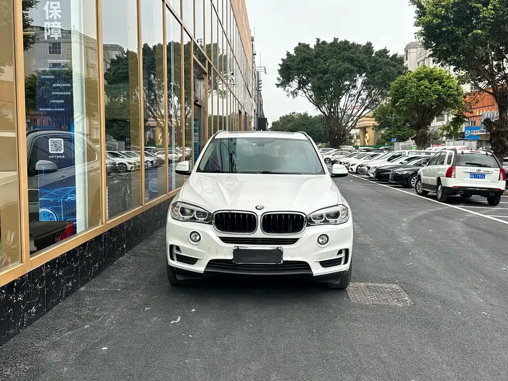 BMW X5 2016 — фото 24