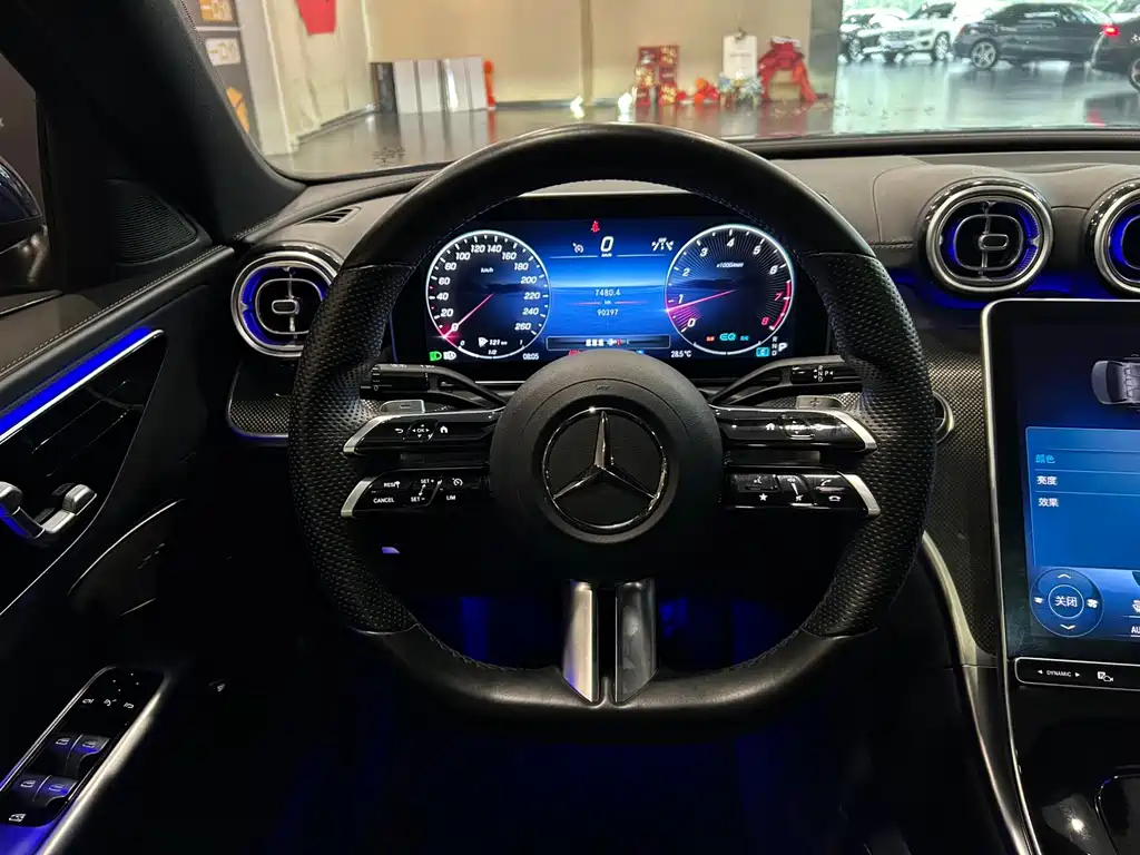 Mercedes-Benz C-Class 2021 — фото 10