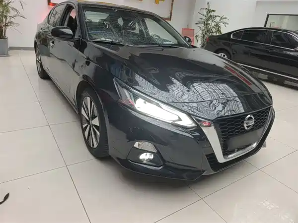 Nissan Teana 2021