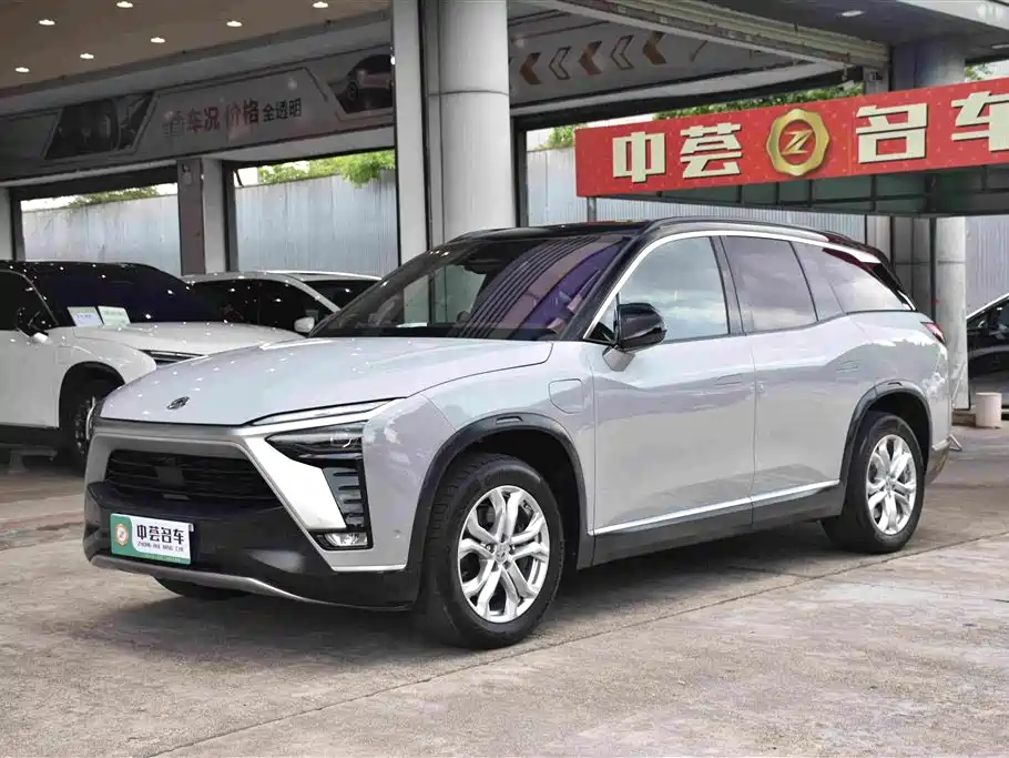 NIO ES8 2020