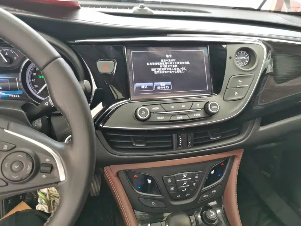 Buick Envision Plus 2018 — фото 9