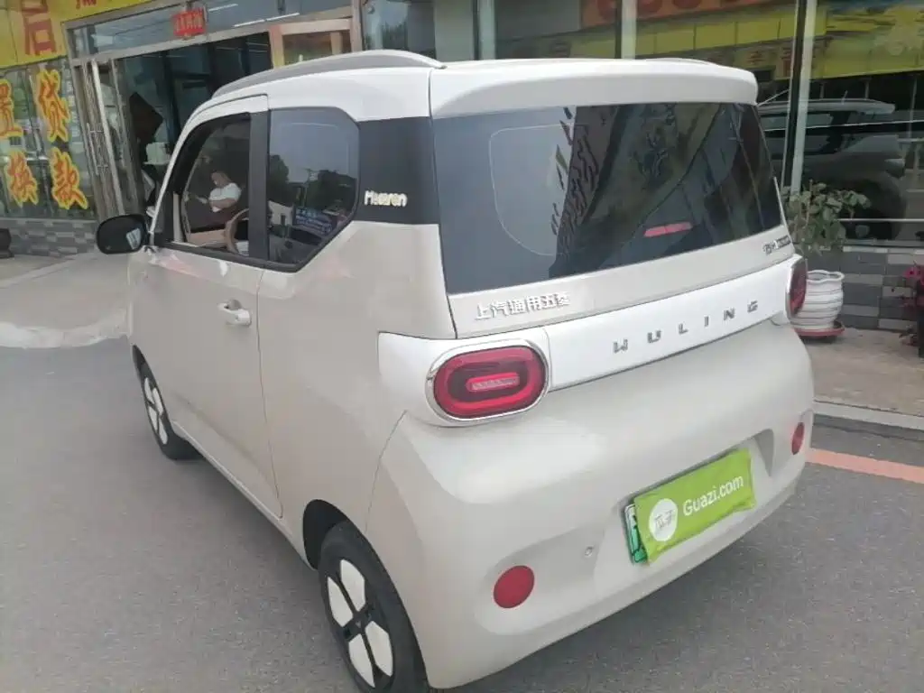 Wuling MINIEV 2024