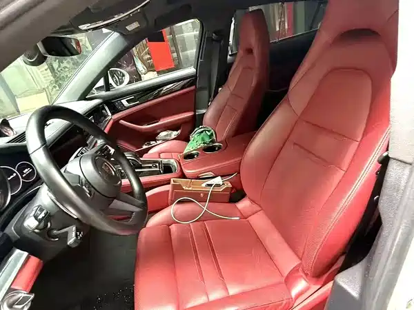 Porsche Panamera 2022