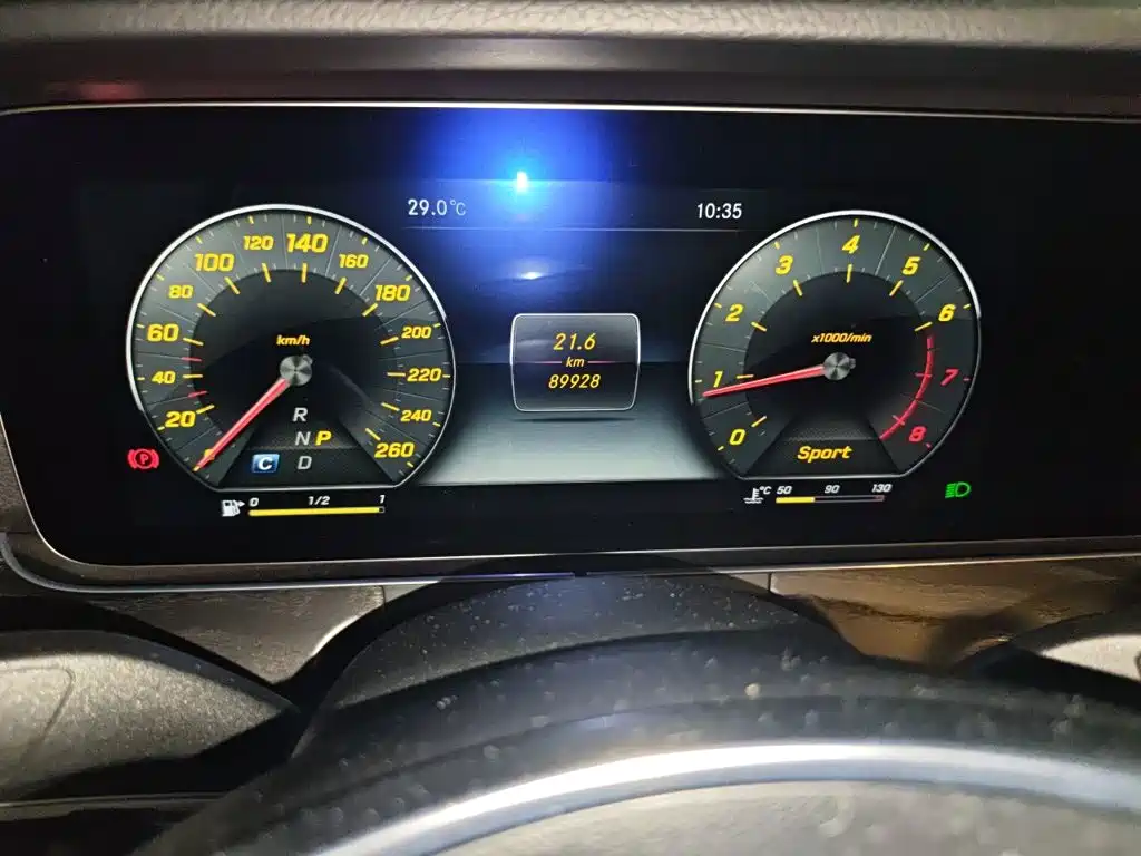 Mercedes-Benz E-Class 2016