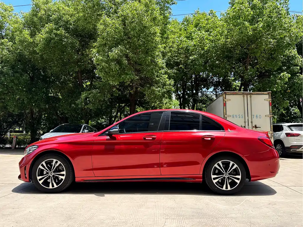 Mercedes-Benz C-Class 2019 — фото 11