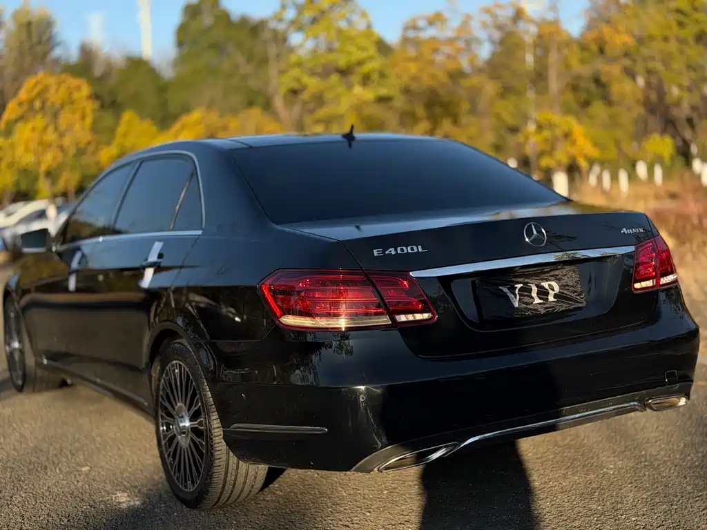 Mercedes-Benz E-Class 2015 — фото 30
