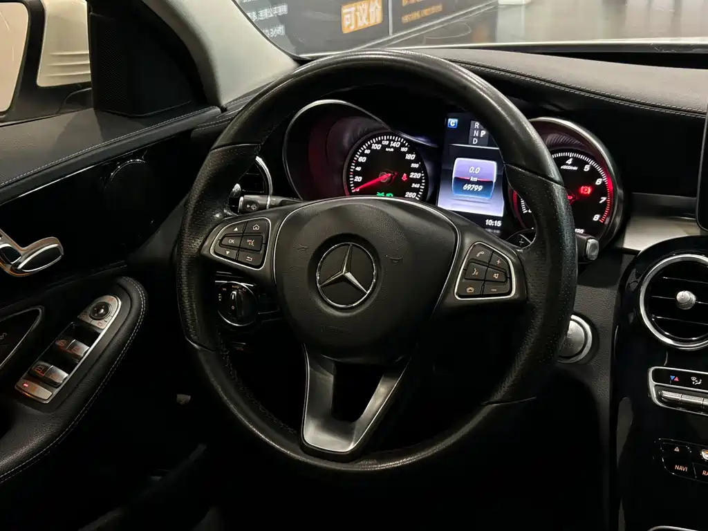 Mercedes-Benz C-Class 2017 — фото 11