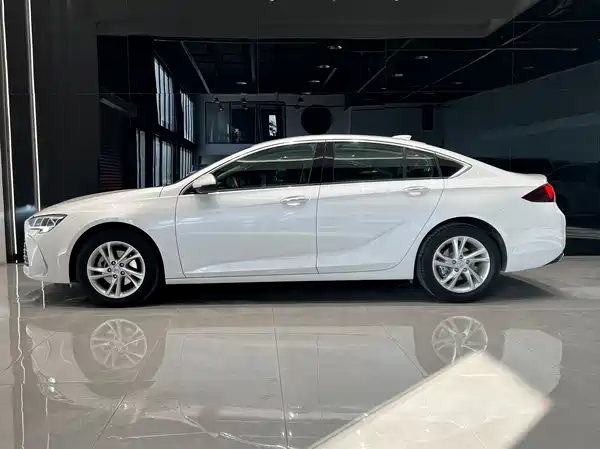 Buick Regal 2023