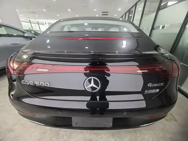 Mercedes-Benz EQE 2025
