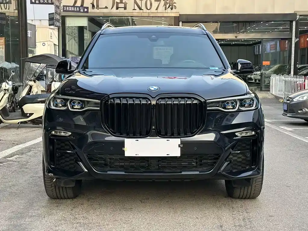 BMW X7 2020 — фото 2