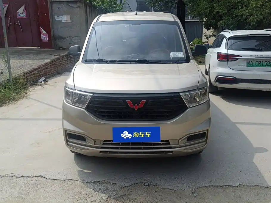 Wuling Hongguang V 2021 — фото 2