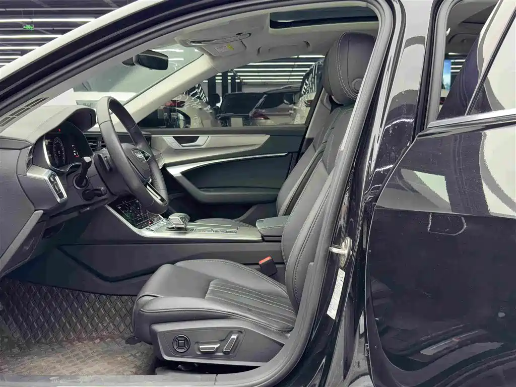 Audi A6L 2024