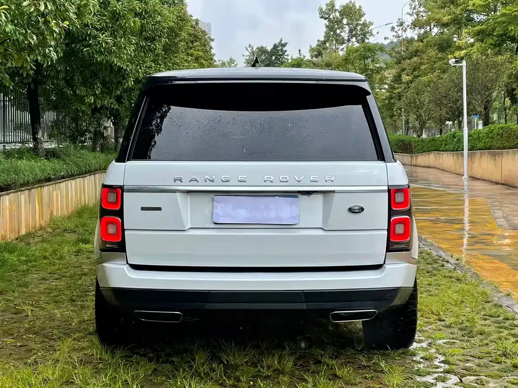 Land Rover Range Rover 2019 — фото 12