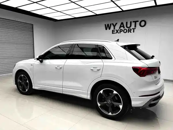 Audi Q3 2021