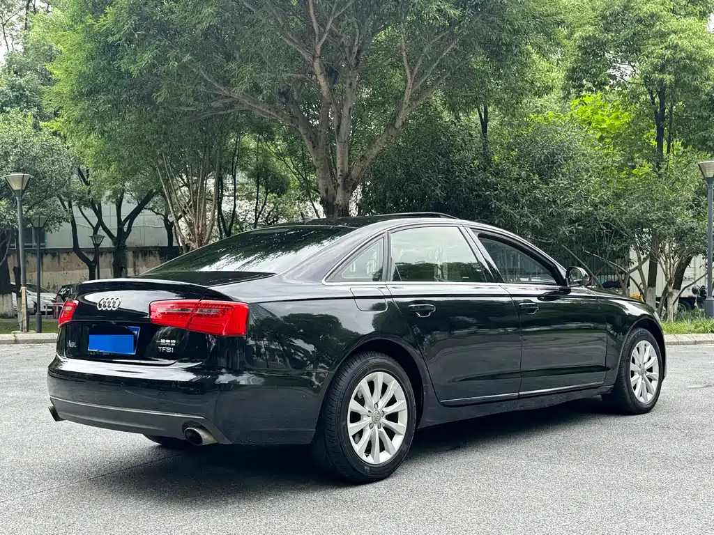 Audi A6L 2014