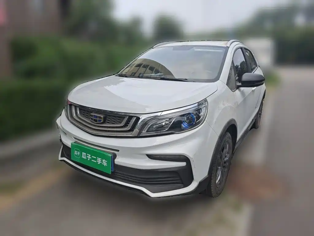 Geely Vision X3 2021 — фото 1