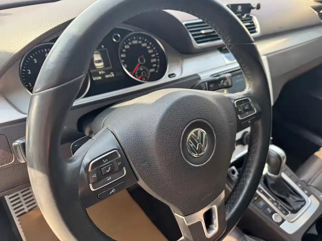 Volkswagen CC 2018 — фото 10