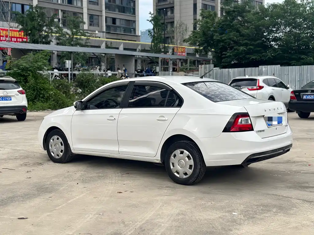 Skoda Rapid 2019 — фото 6