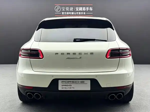 Porsche Macan 2016