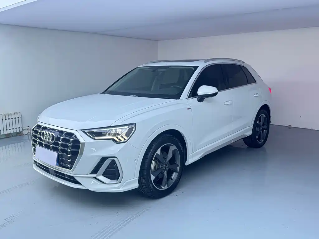 Audi Q3 2022