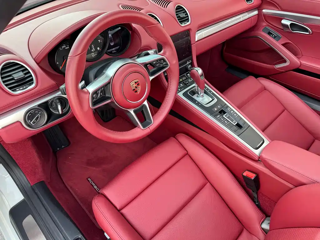 Porsche 718 2025 — фото 13