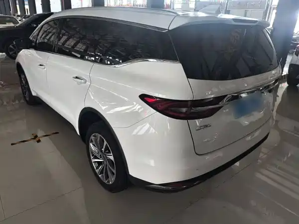 Geely Jiaji 2019
