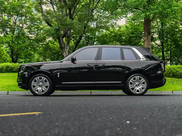Rolls-Royce Cullinan 2018