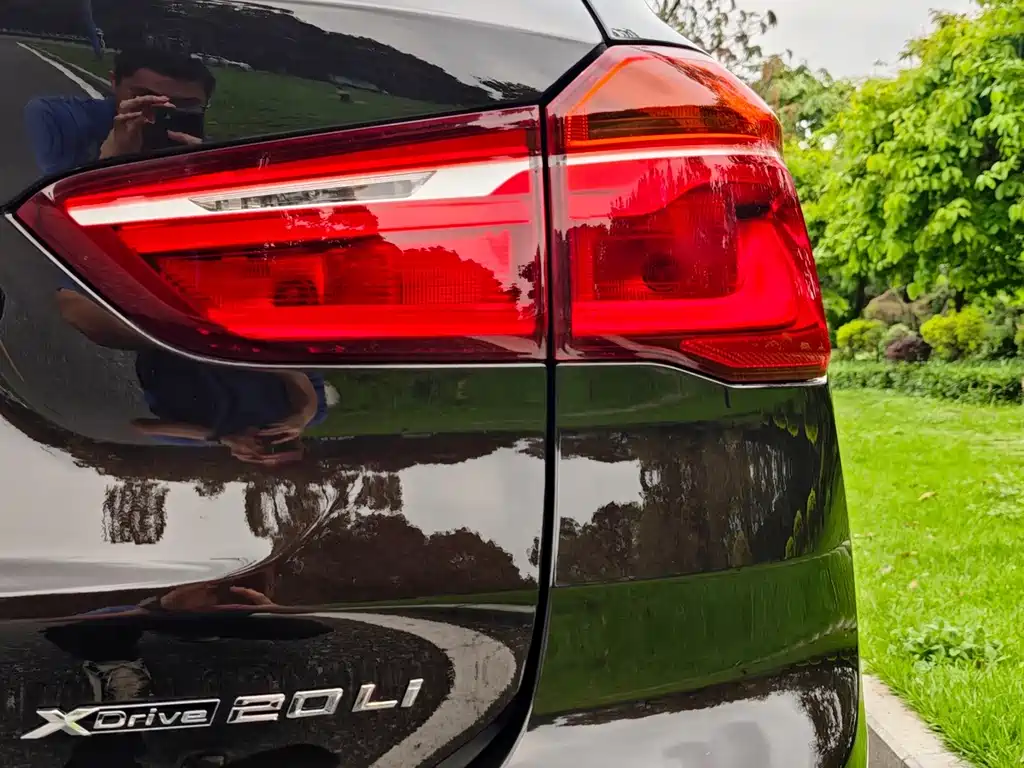 BMW X1 2019 — фото 12