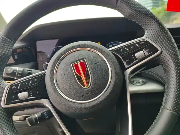 Hongqi H5 2023