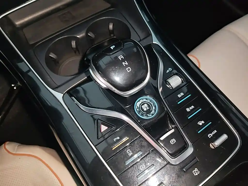 BYD Qin PLUS 2023 — фото 14
