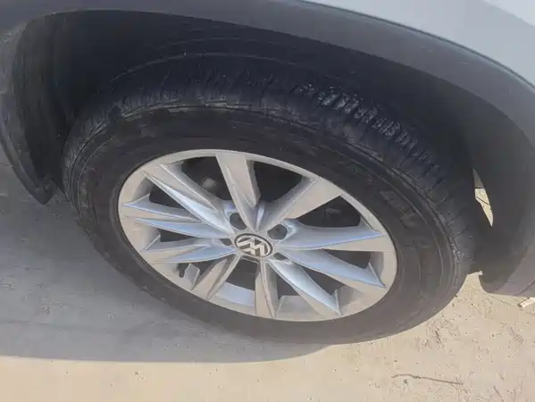 Volkswagen Tiguan 2015