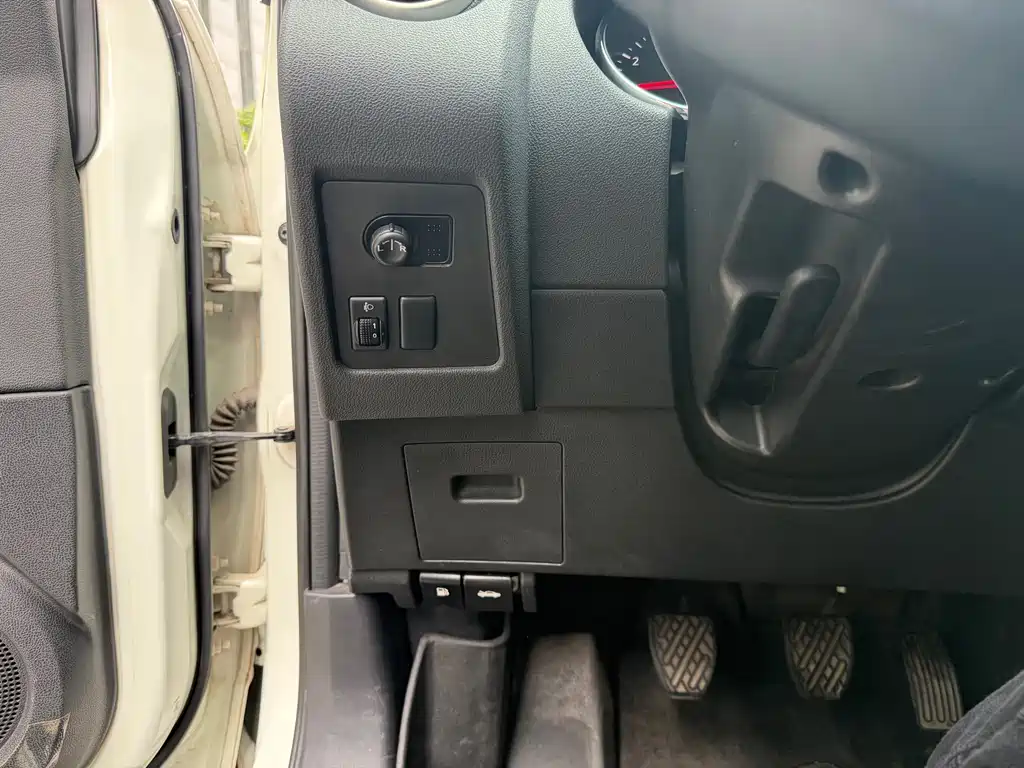 Nissan Qashqai 2014 — фото 21
