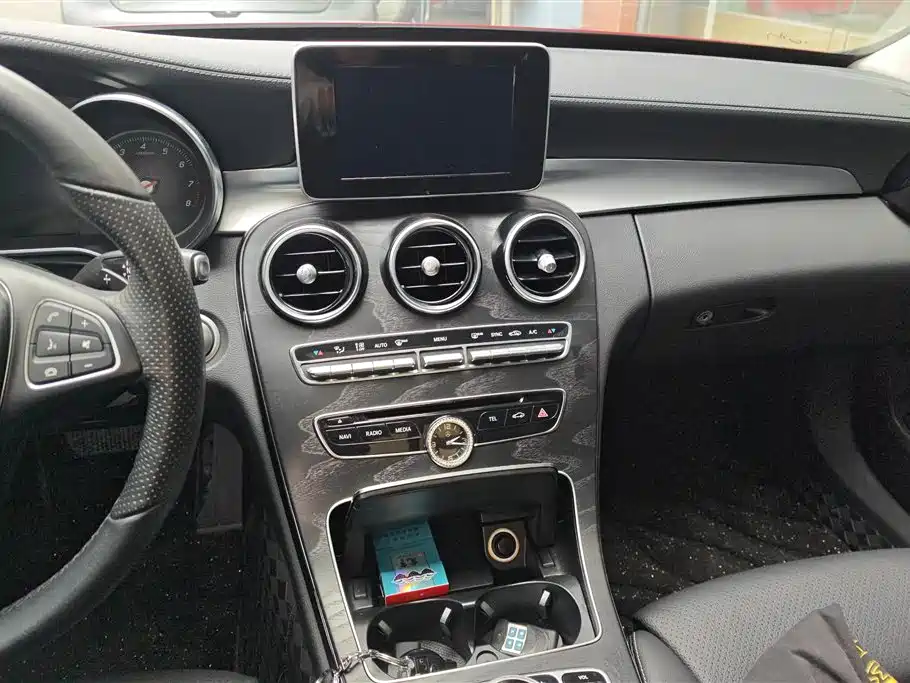 Mercedes-Benz C-Class 2018 — фото 13