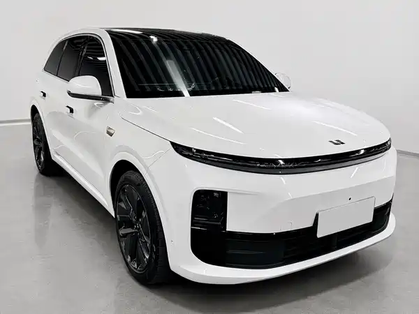 Li Auto L6 2024