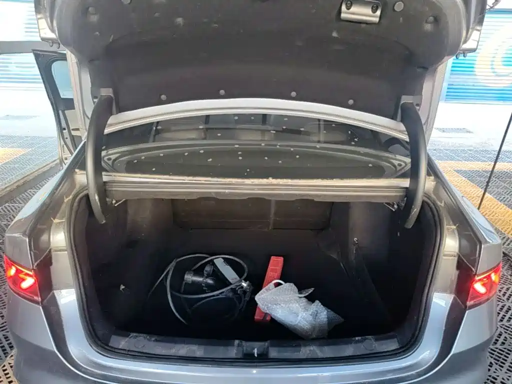 BYD Qin PLUS 2023 — фото 19