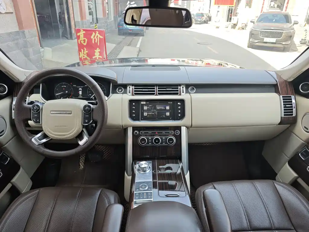 Land Rover Range Rover 2017 — фото 10
