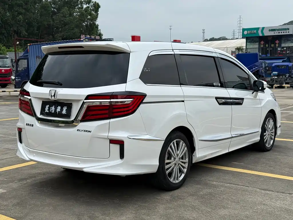 Honda Elysion 2018