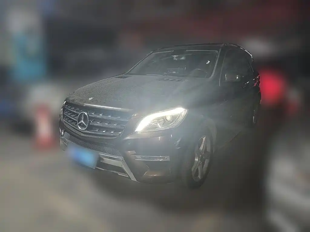 Mercedes-Benz M-Class 2015 — фото 1